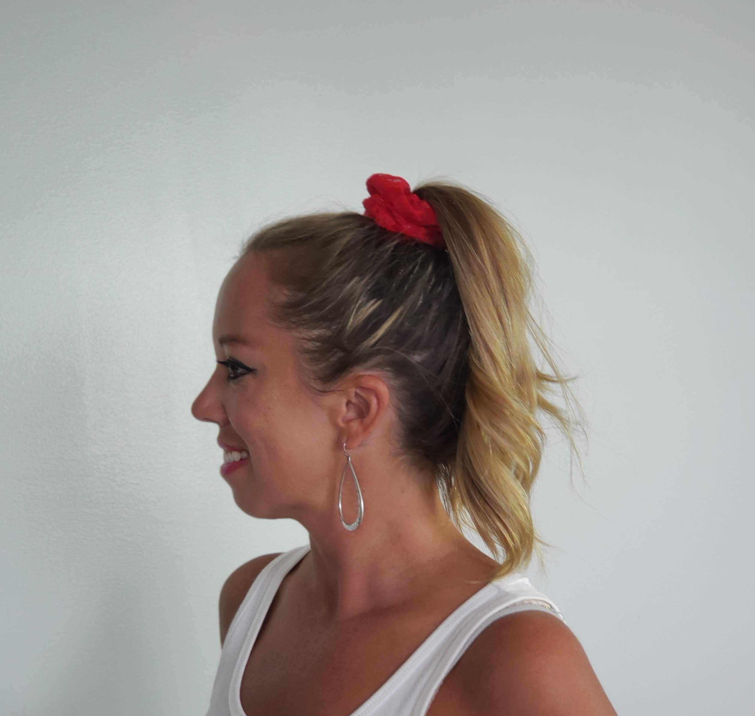 Red Lace Scrunchy