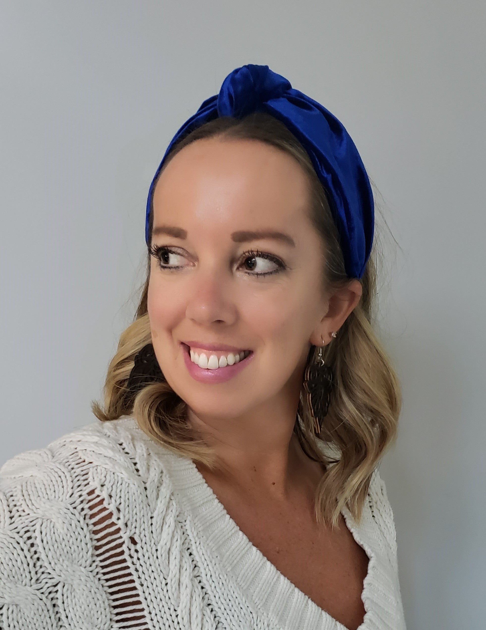 Alana Velvet Knotted Headband - Blue