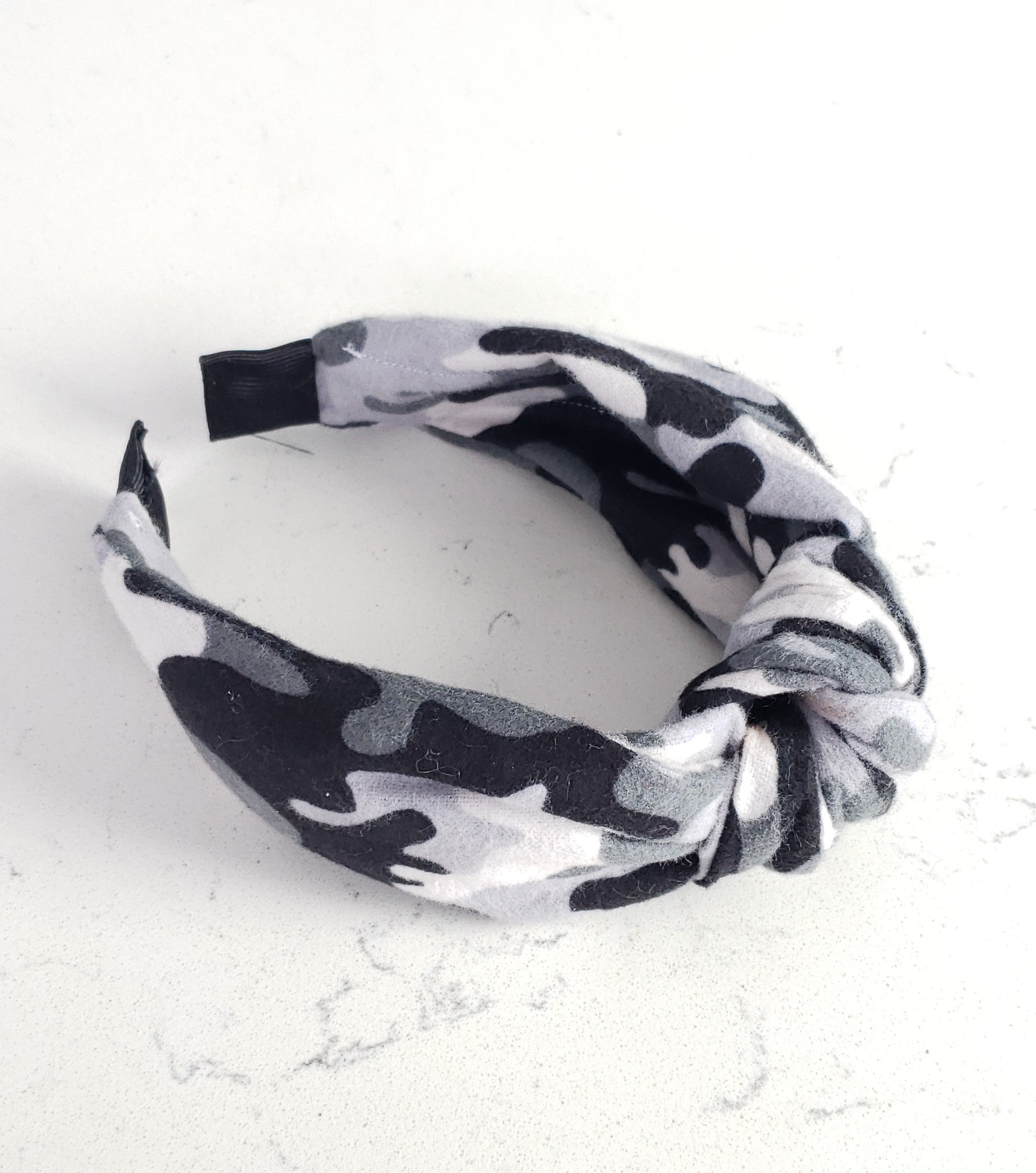 Taylor Flannel Knotted Headband